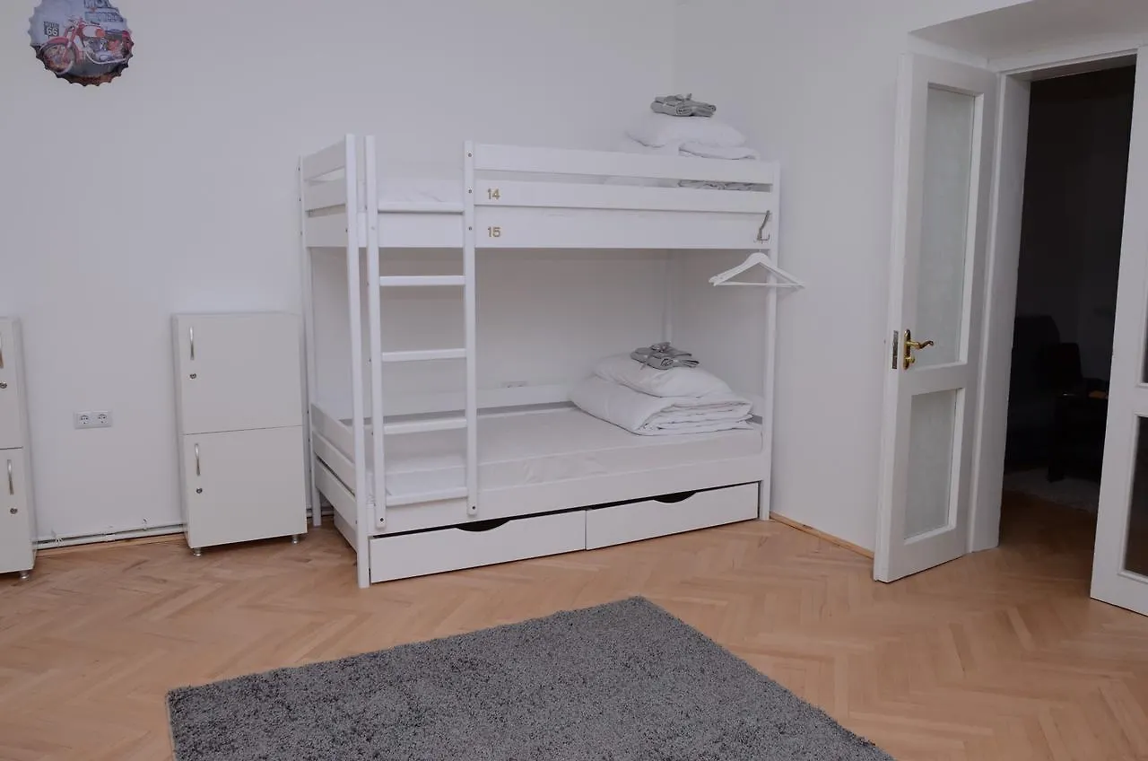 Free People Hostel Lvov