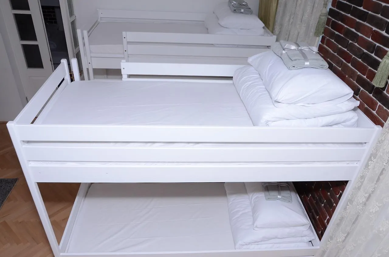 Free People Hostel Lvov Ukrajina